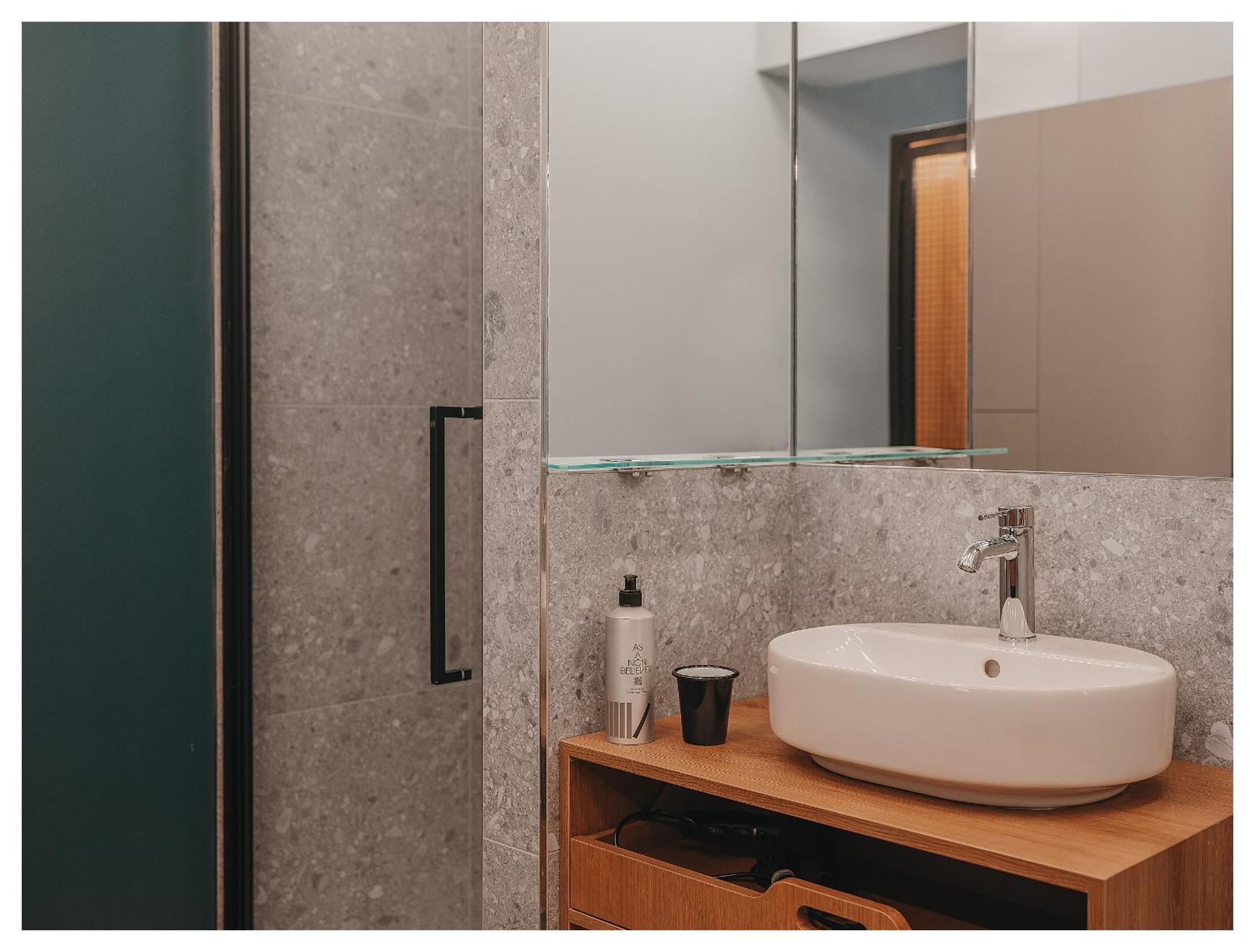 1.75 Paris Le Charme Hotel Bagian luar foto