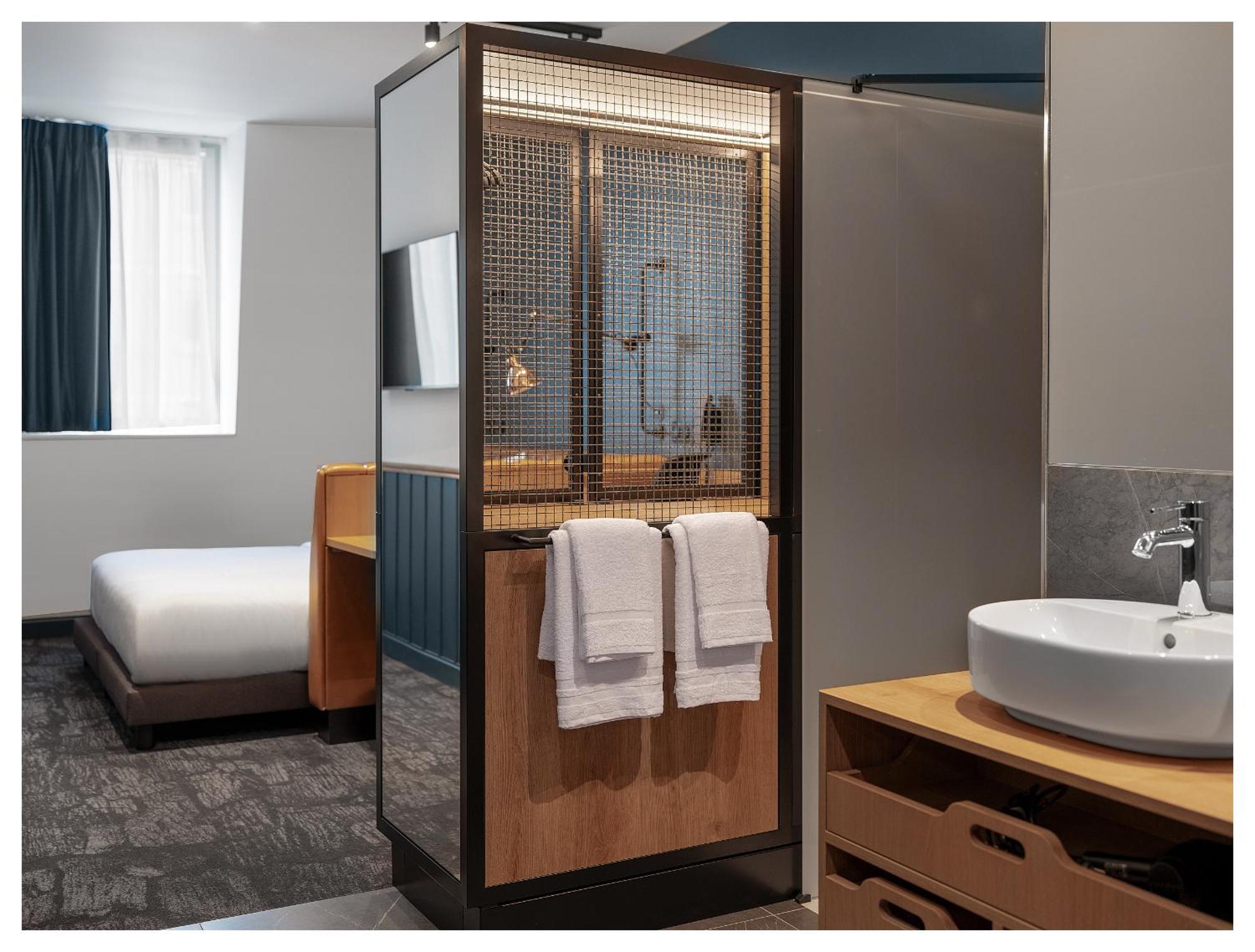 1.75 Paris Le Charme Hotel Bagian luar foto